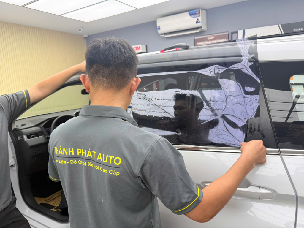 Dán Phim Cách Nhiệt Xpander 2026 - Thi Công Chuyên Nghiệp