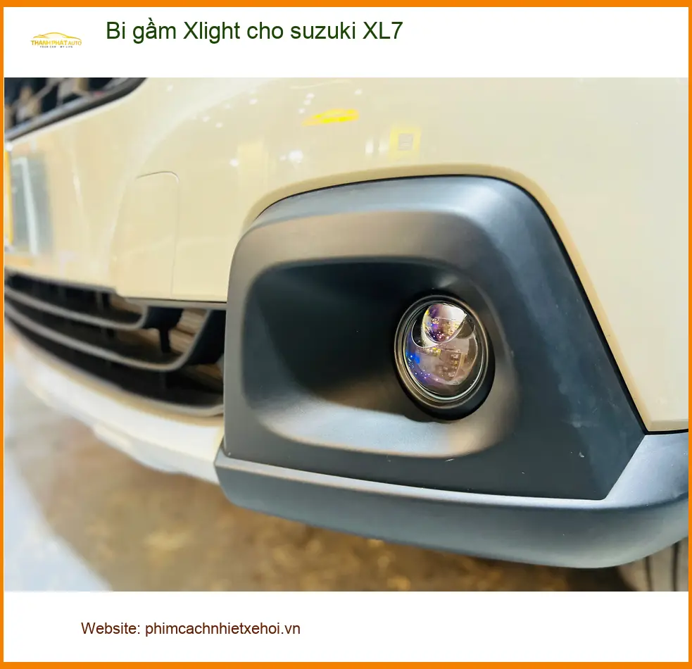 Anh Khải nâng cấp Bi gầm Xlight cho Suzuki XL7 tại Hóc Môn vì đèn zin tối