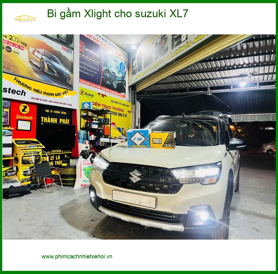 Anh Thiện lắp bi gầm Xlight cho Suzuki XL7 vì đèn zin không đủ sáng ở Quận 12