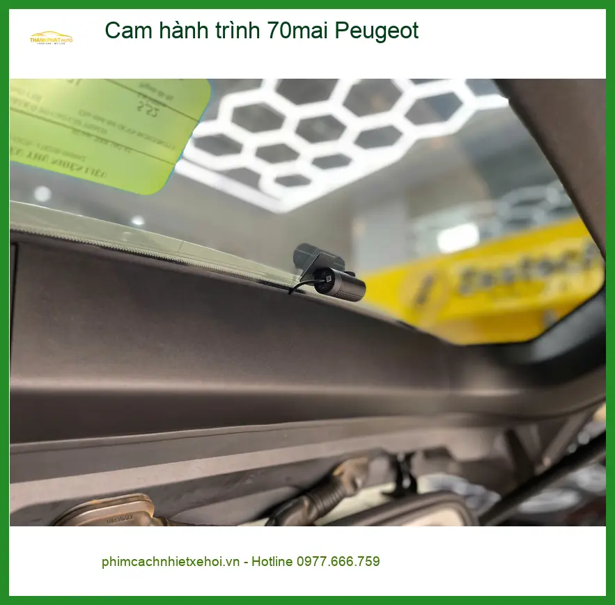 Anh Tấn lắp Cam hành trình 70mai cho Peugeot 3008 tại Quận 9 để lái xe an toàn hơn ảnh thực tế 3