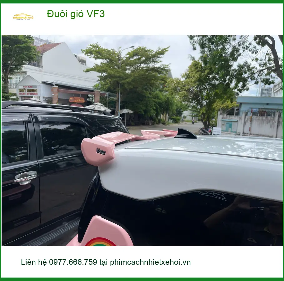 Bác Cường lắp đuôi gió VF3 tại Quận 2 giúp xe VinFast thêm thể thao ảnh thực tế 3