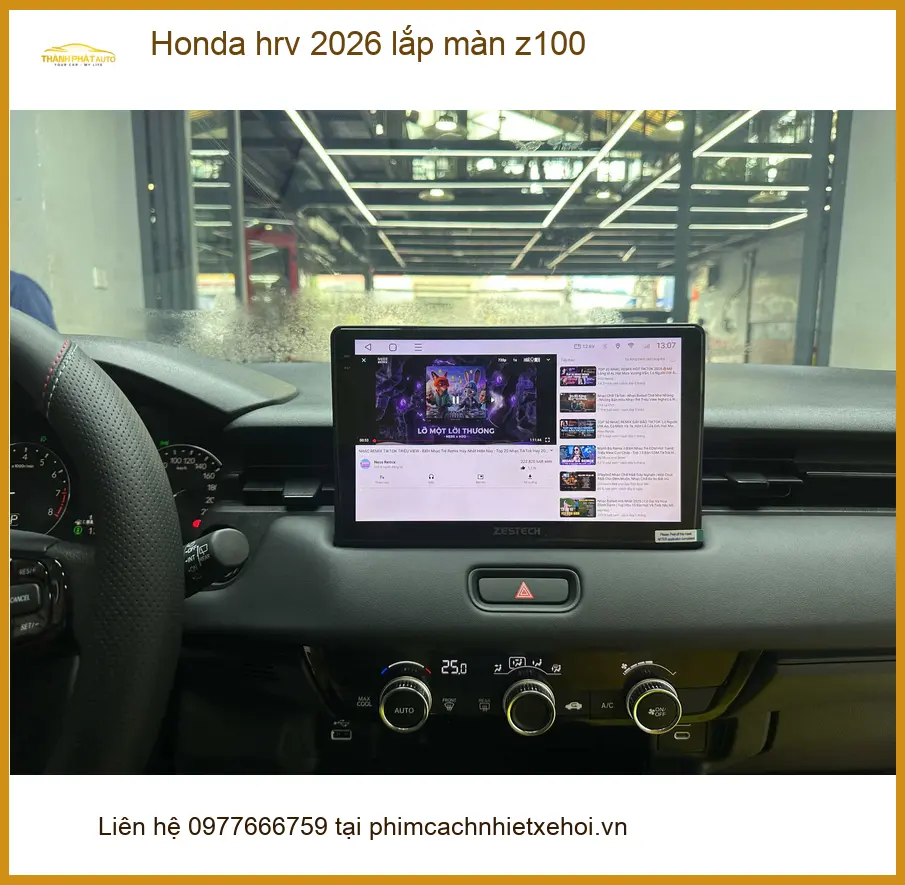 Chị Nga lắp màn hình Z100 cho Honda HR-V 2026 ở Quận 8 vì màn zin thiếu tính năng thông minh ảnh thực tế 4