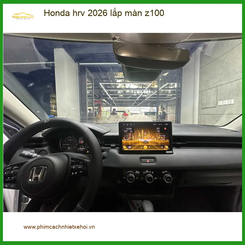 Chị Nga lắp màn hình Z100 cho Honda HR-V 2026 ở Quận 8 vì màn zin thiếu tính năng thông minh ảnh thực tế 5