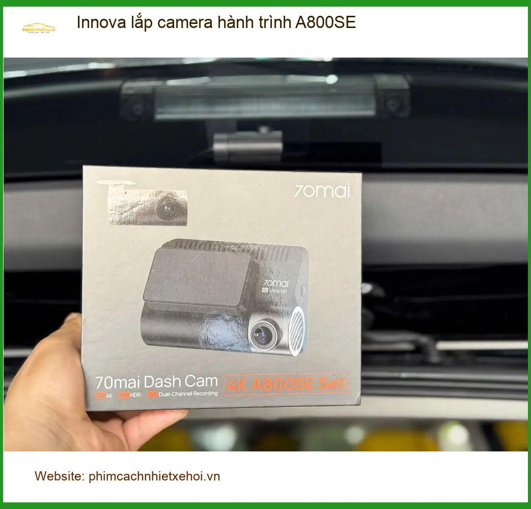 Anh Minh Khôi lắp camera hành trình A800SE cho Innova ở Bình Chánh. ảnh thực tế 2