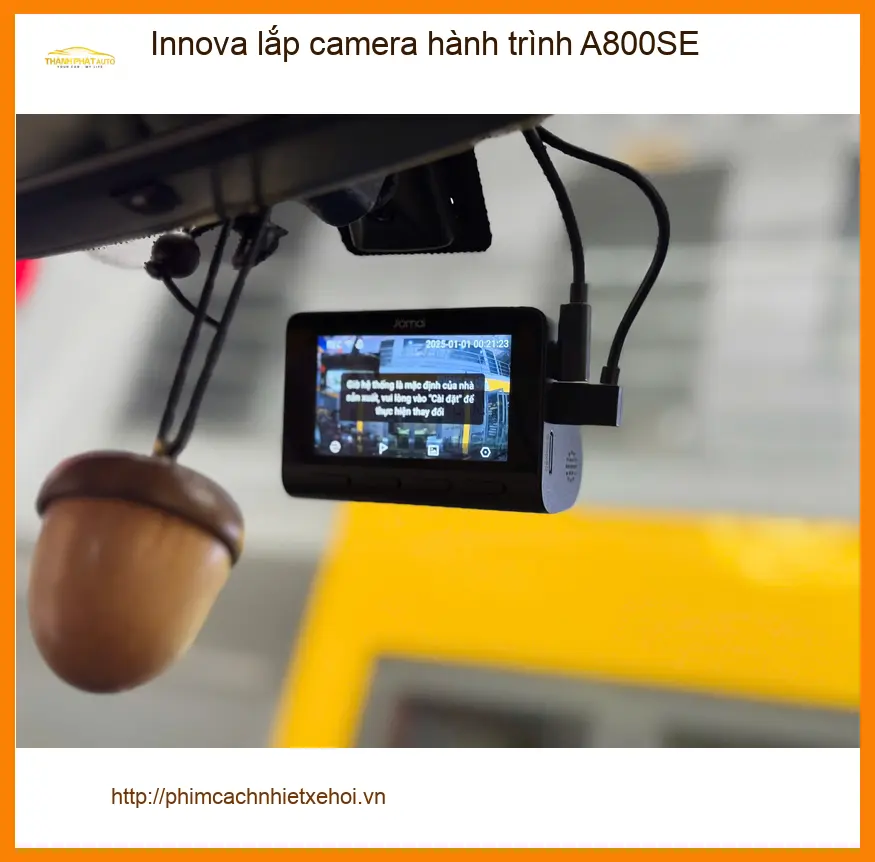 Anh Minh lắp camera hành trình A800SE Innova Quận 12 an tâm di chuyển ảnh thực tế 4