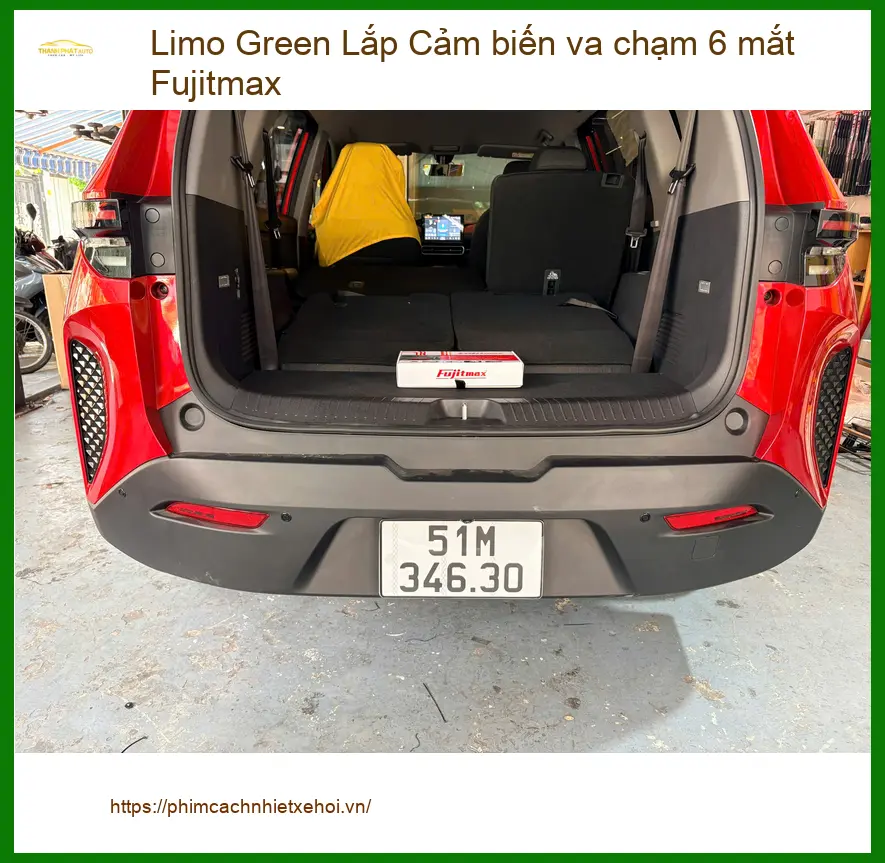 Anh Minh Khôi lắp Cảm biến va chạm 6 mắt Fujitmax cho Limo Green ở Quận 2 ảnh thực tế 2