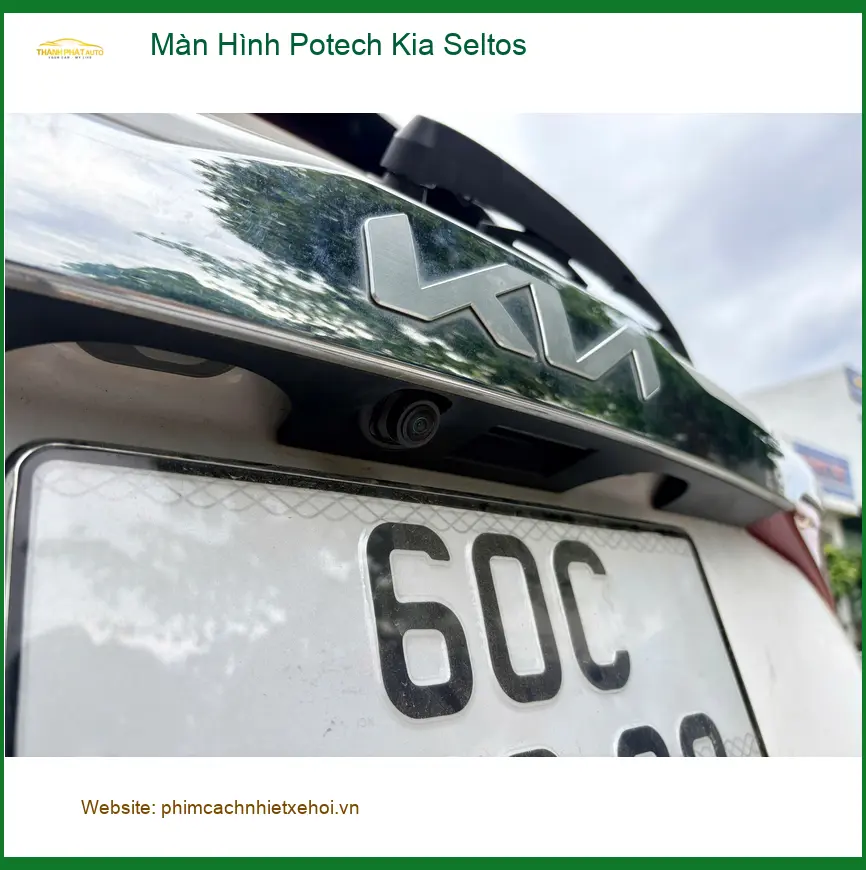 Chị Lan Anh nâng cấp màn hình Potech Kia Seltos ở Thủ Đức