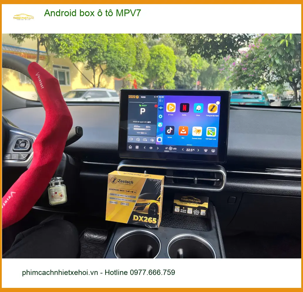 Chị Thảo lắp Android box MPV7 cho Kia Carnival tại Quận Tân Phú vì thường xuyên đi công tác ảnh thực tế 2