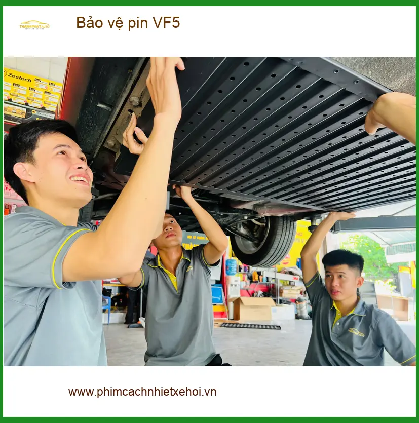 Anh Quang VinFast VF5 tìm dịch vụ bảo vệ pin tại Quận 9 để kéo dài tuổi thọ xe điện
