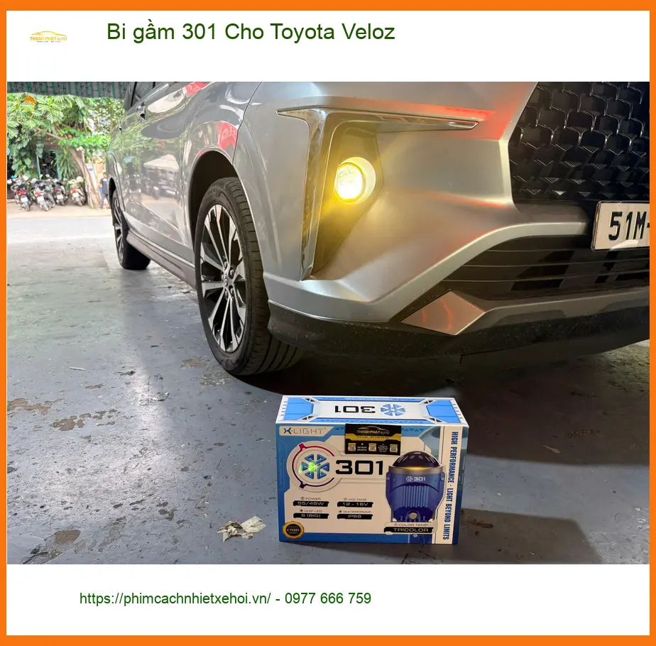 Chị Thảo lắp bi gầm 301 cho Toyota Veloz vì đèn zin kém sáng ở Củ Chi ảnh thực tế 3