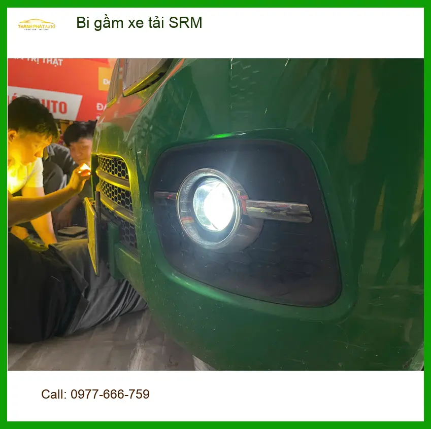 Anh Kiên độ bi gầm xe tải SRM ở Quận 12 vì đèn zin không đủ sáng ảnh thực tế 4