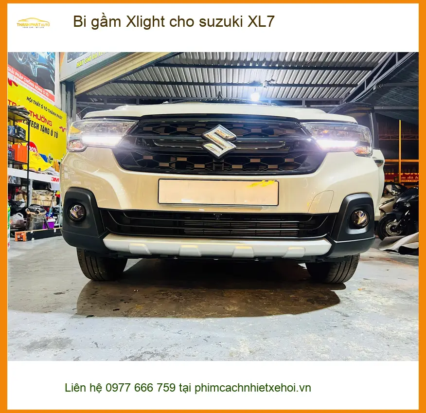 Chú Ba lắp bi gầm Xlight cho Suzuki XL7 Quận 9 vì đèn zin yếu ảnh thực tế 2