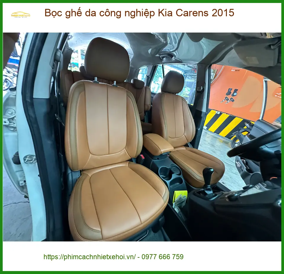 Cô Minh bọc ghế da công nghiệp Kia Carens 2015 Quận Nhà Bè nâng cấp nội thất ảnh thực tế 3