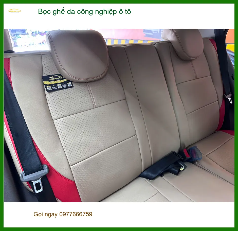 Cô Lan Anh bọc ghế da công nghiệp ô tô cho Kia K3 tại Quận 5 ảnh thực tế 5