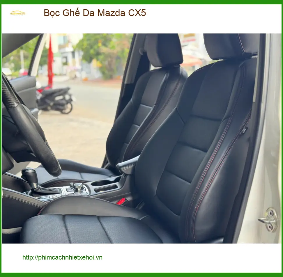 Chị Hà bọc ghế da Mazda CX5 tại Quận 12 để nội thất xe luôn sạch sẽ và sang trọng ảnh thực tế 4