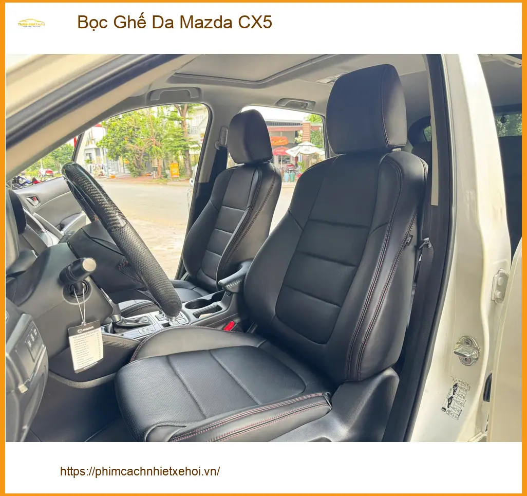 Chị Hà bọc ghế da Mazda CX5 tại Quận 12 để nội thất xe luôn sạch sẽ và sang trọng ảnh thực tế 5
