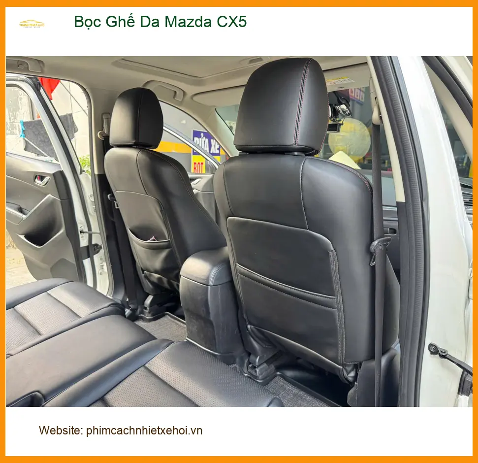 Cô Thảo bọc ghế da Mazda CX5 Quận Tân Bình để nội thất sang trọng hơn