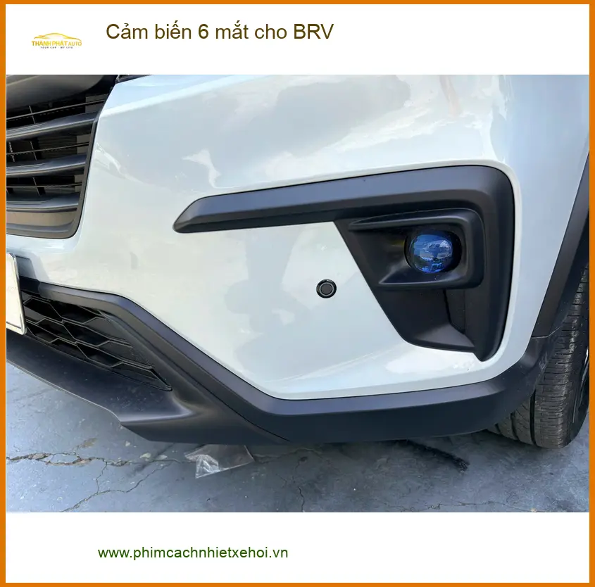 Anh Khôi lắp cảm biến 6 mắt cho BRV để dễ dàng đậu xe trong hẻm tại Thủ Đức ảnh thực tế 2