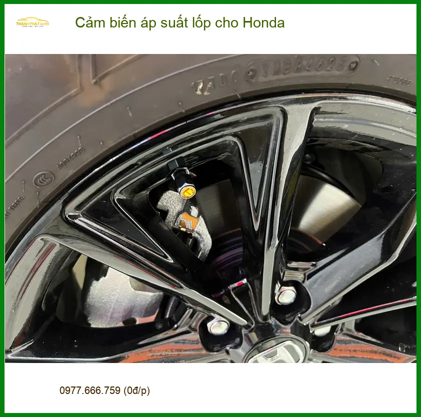 Anh Khải lắp cảm biến áp suất lốp cho Honda CRV tại Quận Bình Tân để an tâm lái xe đường dài ảnh thực tế 3