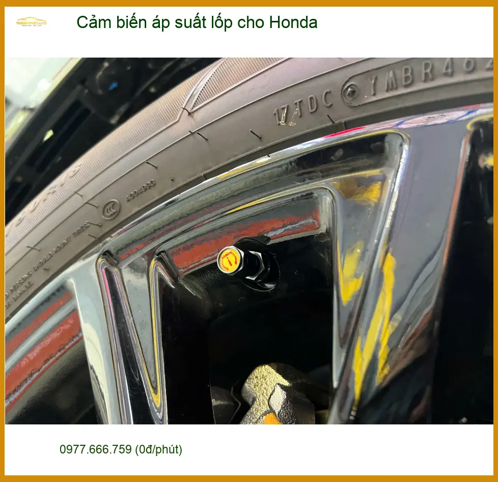 Anh Khang lắp cảm biến áp suất lốp cho Honda Civic tại Quận 2 để an tâm lái xe ảnh thực tế 2