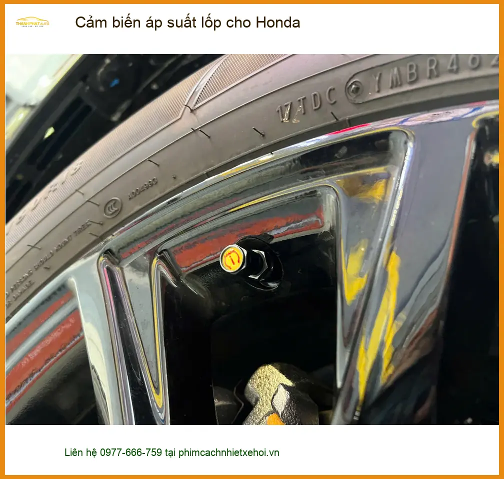Anh Thanh lắp cảm biến áp suất lốp cho Honda City ở Thủ Đức ảnh thực tế 3