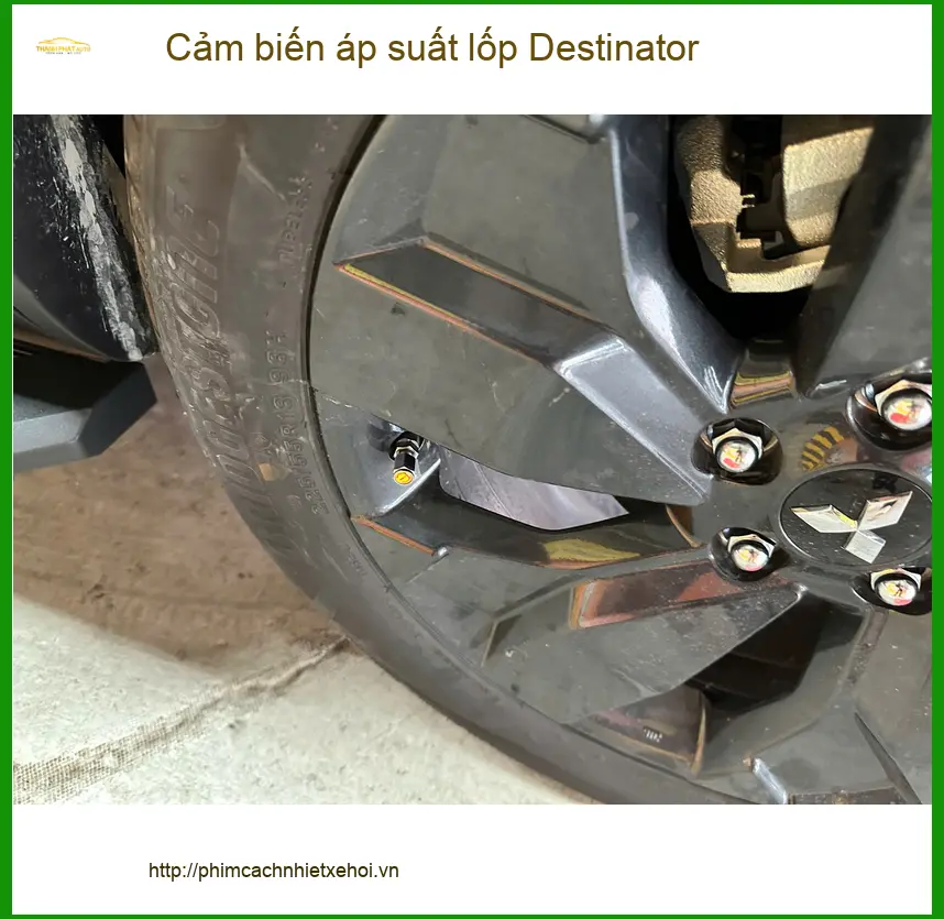 Anh Đăng lắp cảm biến áp suất lốp Destinator cho Kia K3 Quận 6 để an tâm ảnh thực tế 3
