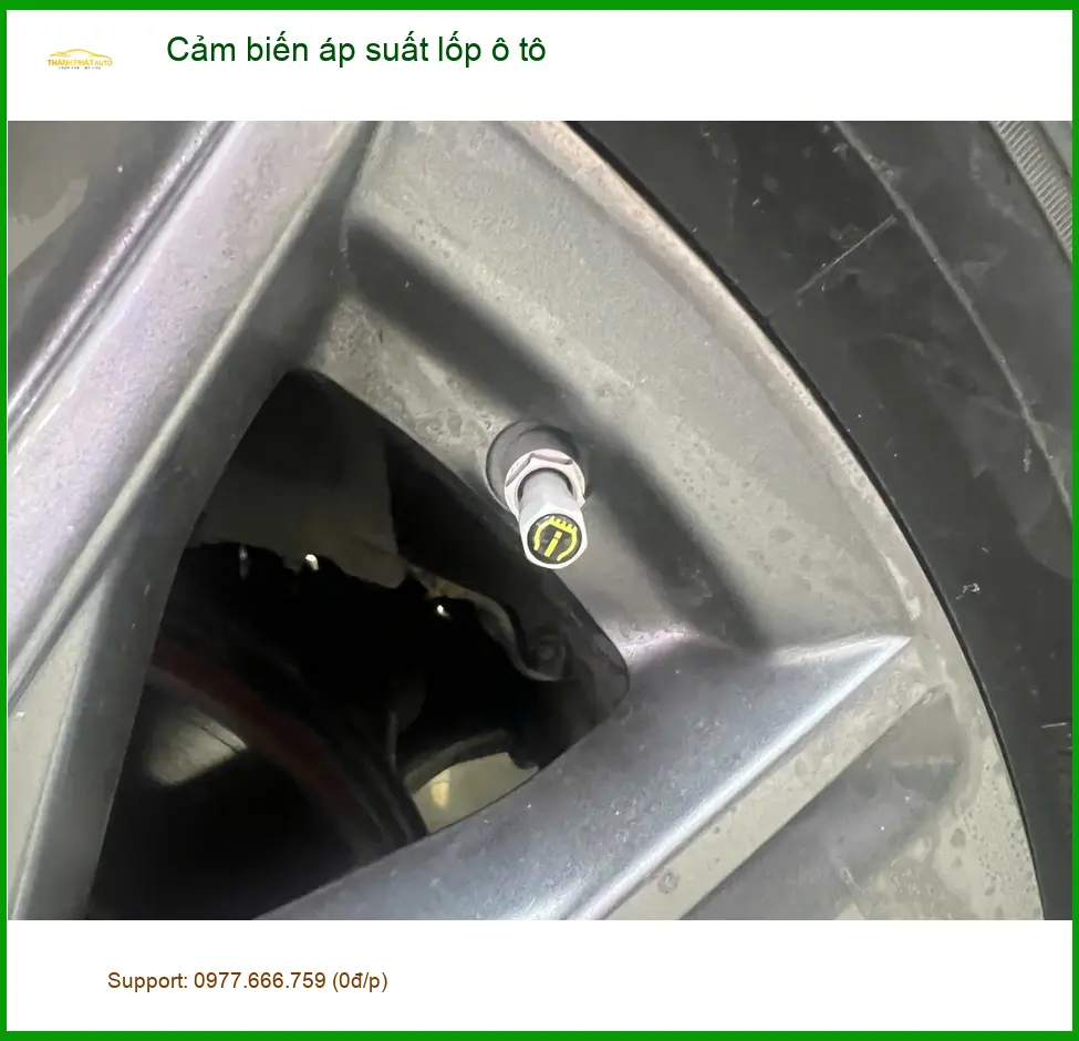 Anh Minh lắp Cảm biến áp suất lốp ô tô Honda CRV tại Quận Thủ Đức. ảnh thực tế 5