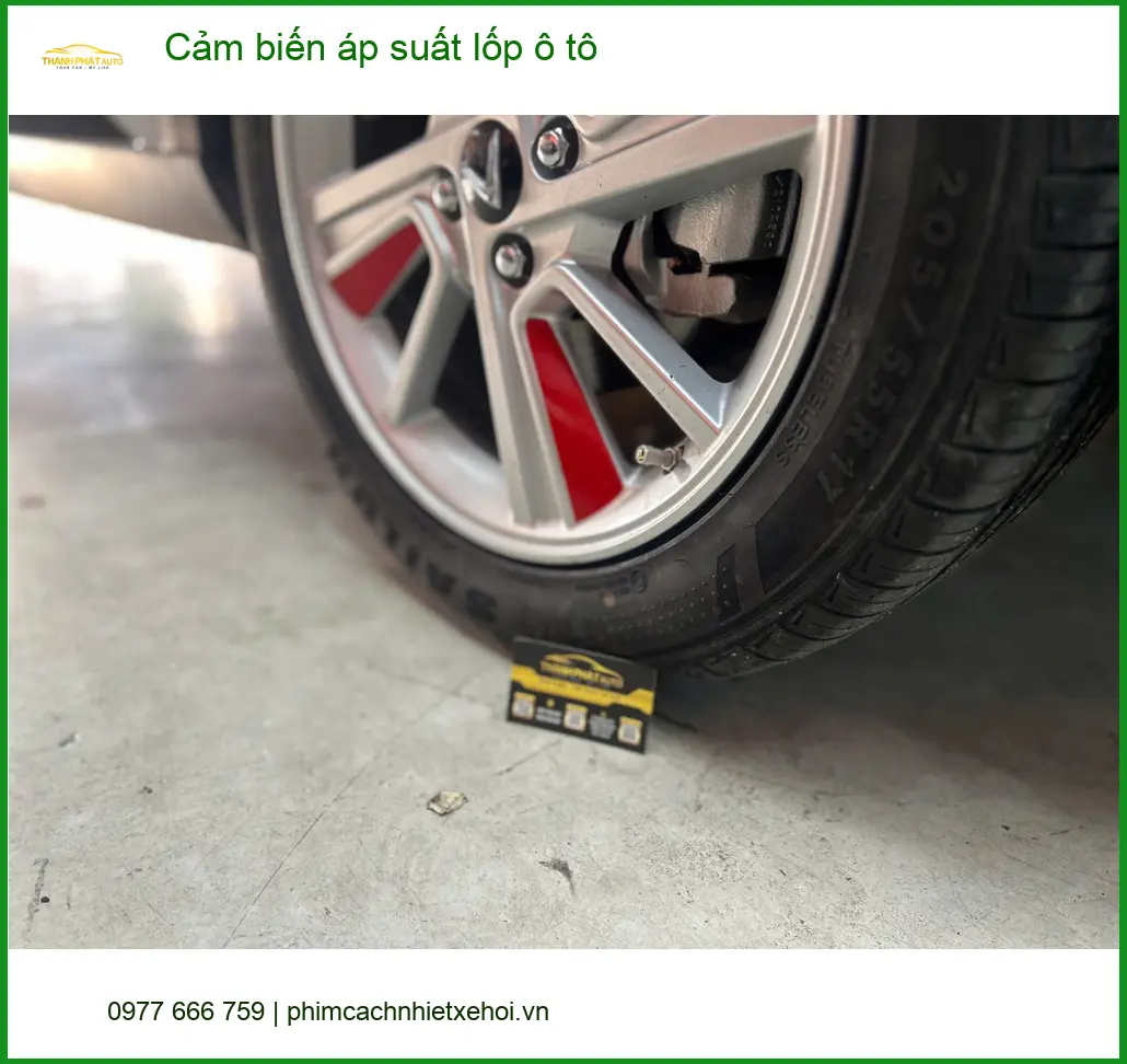 Anh Minh lắp cảm biến áp suất lốp ô tô Toyota Vios tại Quận Huyện Cần Giờ. ảnh thực tế 2