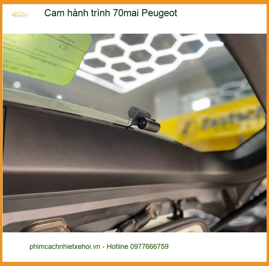 Anh Minh lắp Cam hành trình 70mai cho Peugeot 3008 tại Quận 2 ảnh thực tế 5