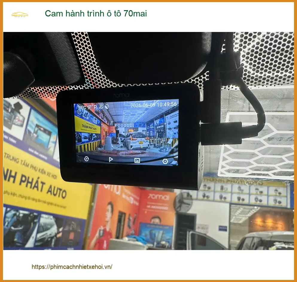 Anh Quang lắp cam hành trình 70mai cho Honda CR-V tại Quận 9 để an tâm mỗi chuyến đi ảnh thực tế 2