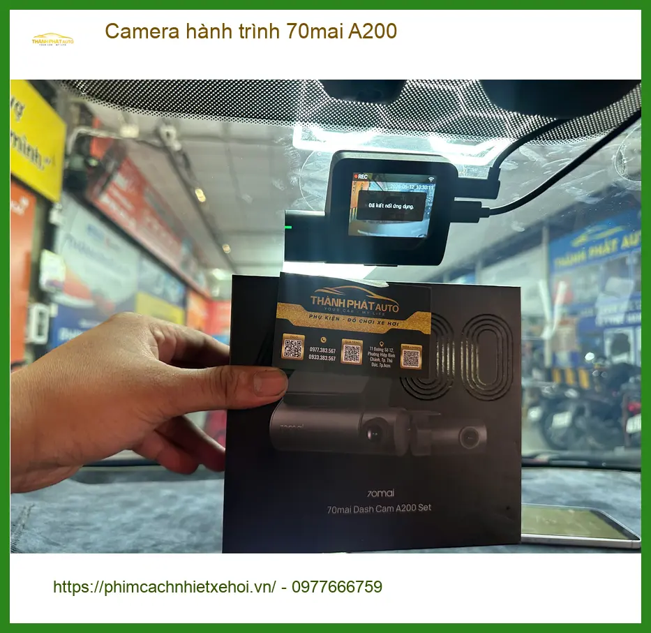 Anh Tấn lắp Camera hành trình 70mai A200 cho Honda CR-V tại Quận 3 vì lo ngại va chạm ảnh thực tế 2
