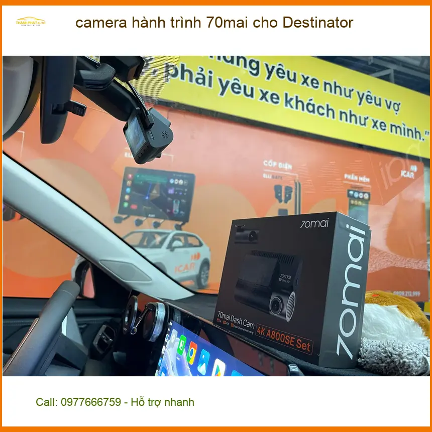 Chị Thảo lắp camera hành trình 70mai cho Suzuki Swift tại Quận 5 an tâm