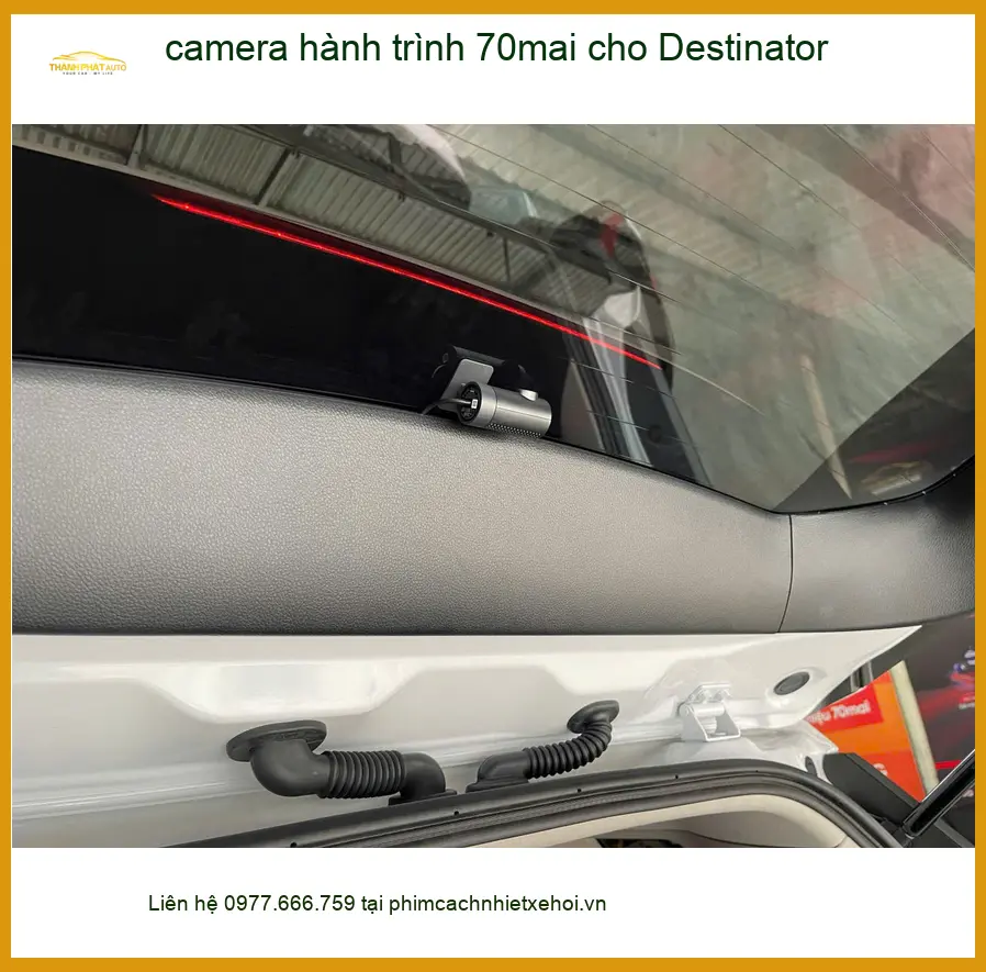 Anh Khang lắp camera hành trình 70mai cho Mazda CX-5 tại Quận Bình Tân