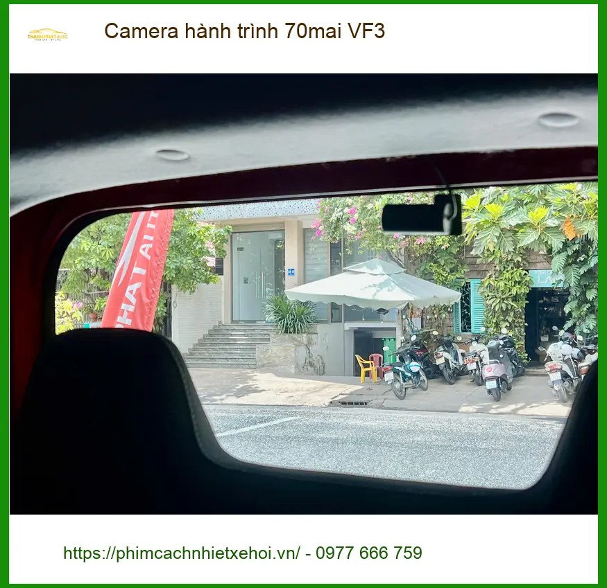 Chị Thảo lắp Camera hành trình 70mai VF3 cho Honda CRV tại Hóc Môn để lái xe an toàn hơn