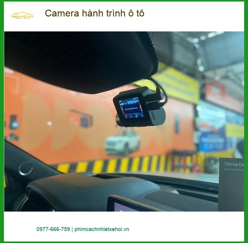 Anh Tùng lắp Camera hành trình ô tô cho Hyundai Santa Fe tại Quận 2 ảnh thực tế 3