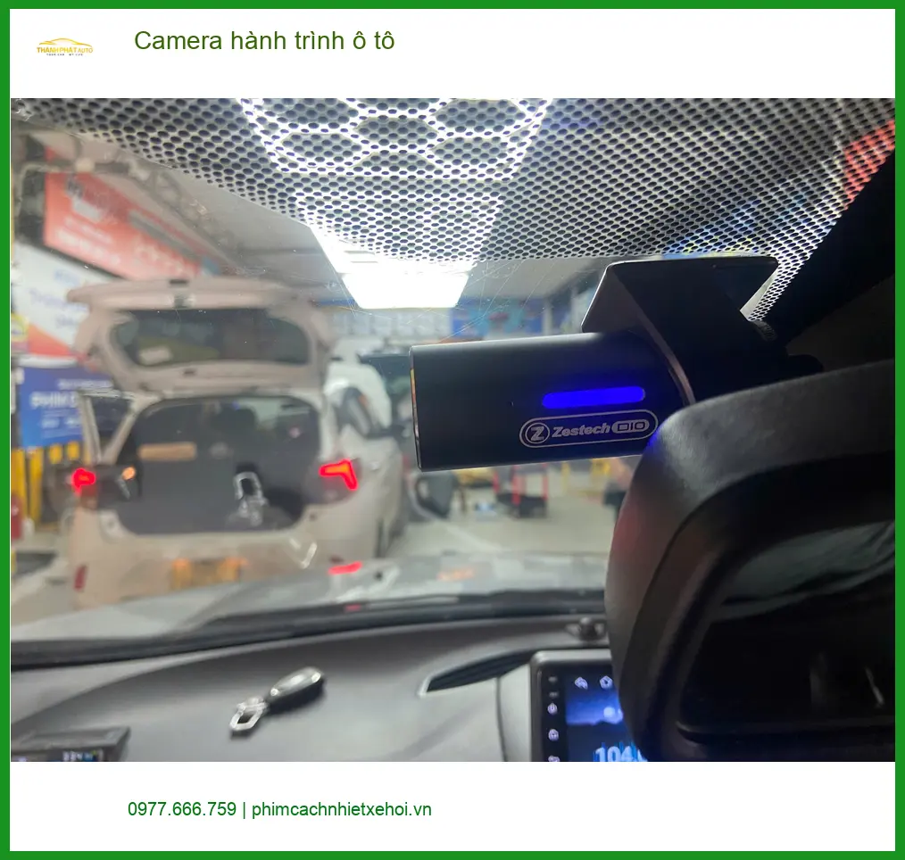 Anh Thành lắp camera hành trình Suzuki XL7 tại Nhà Bè: An toàn mọi cung đường