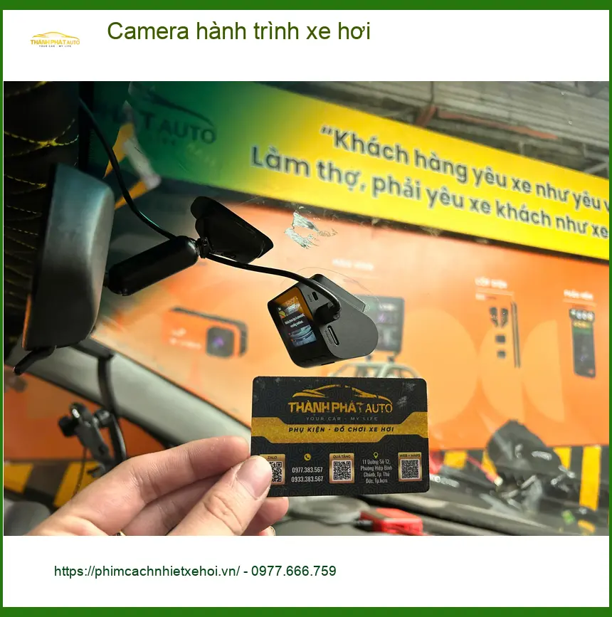 Anh Đạt lắp Camera hành trình xe hơi Honda CRV tại Quận Bình Tân ảnh thực tế 2