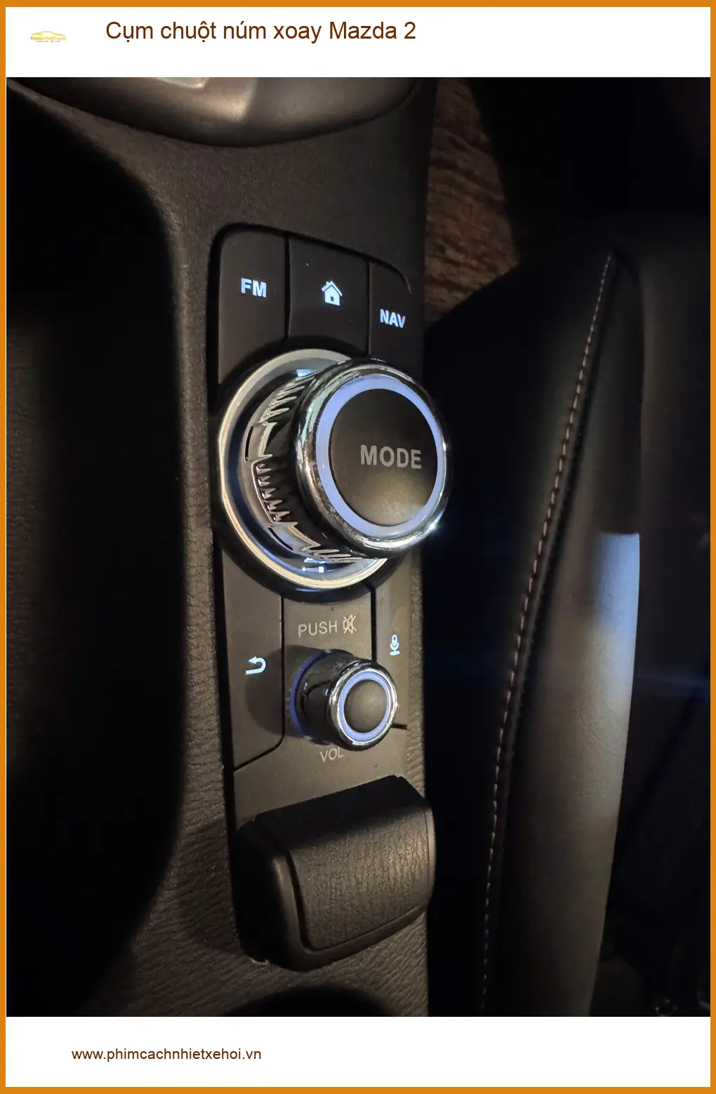 Anh Quang lắp cụm chuột núm xoay Mazda 2 tại Quận Thủ Đức để thao tác tiện lợi hơn ảnh thực tế 2