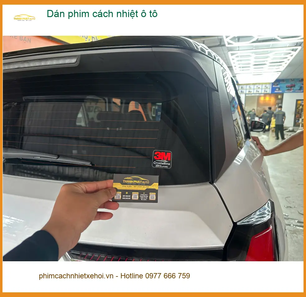 Anh Tùng dán phim cách nhiệt ô tô cho Hyundai Accent giảm nóng gay gắt tại Quận 12 ảnh thực tế 4