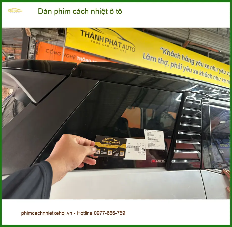 Chị Cẩm Tú Hyundai Accent dán phim cách nhiệt Quận 10 chống nóng hiệu quả ảnh thực tế 4