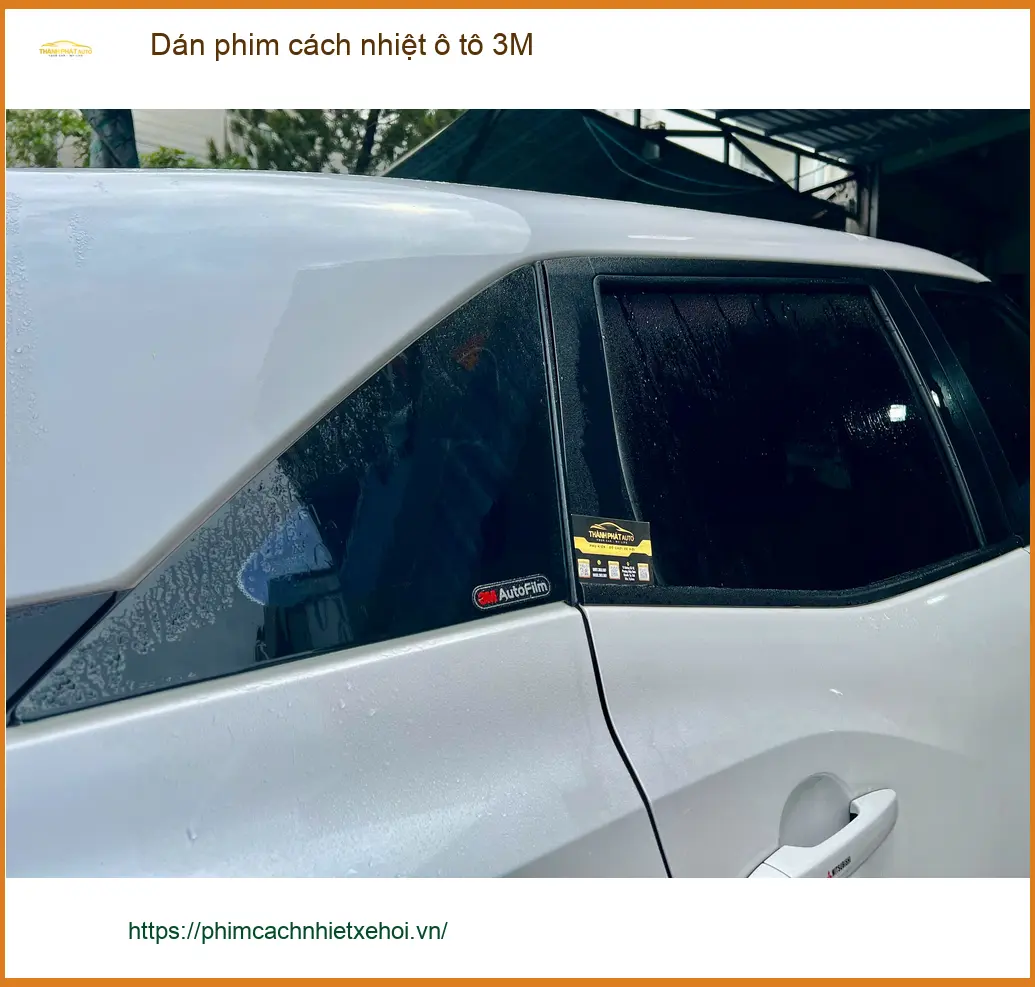 Anh Khang dán phim cách nhiệt ô tô 3M cho Kia K3 tại Quận Tân Phú tránh nắng gắt