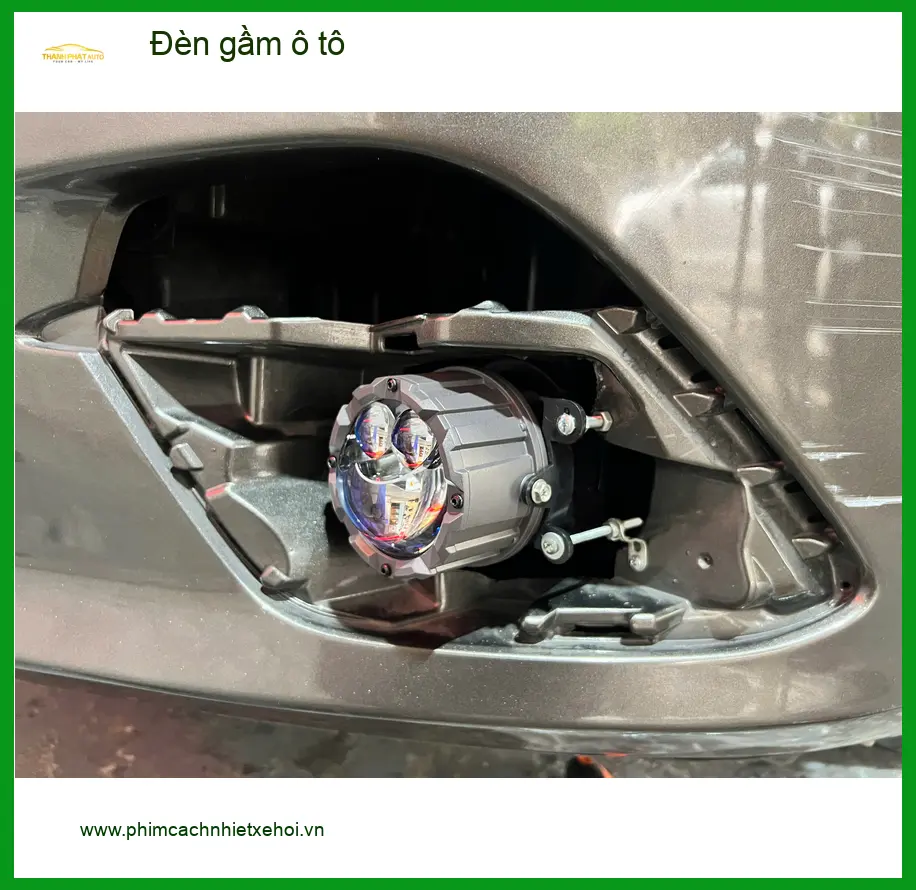 Chị Vân Anh nâng cấp đèn gầm ô tô cho Honda CR-V vì đèn zin quá yếu khi đi đêm ở Thủ Đức ảnh thực tế 3