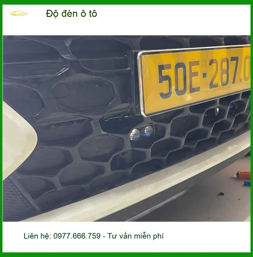 Anh Tùng độ đèn ô tô Hyundai Creta tại Quận 9 vì đèn zin yếu không đủ sáng khi đi đêm ảnh thực tế 2