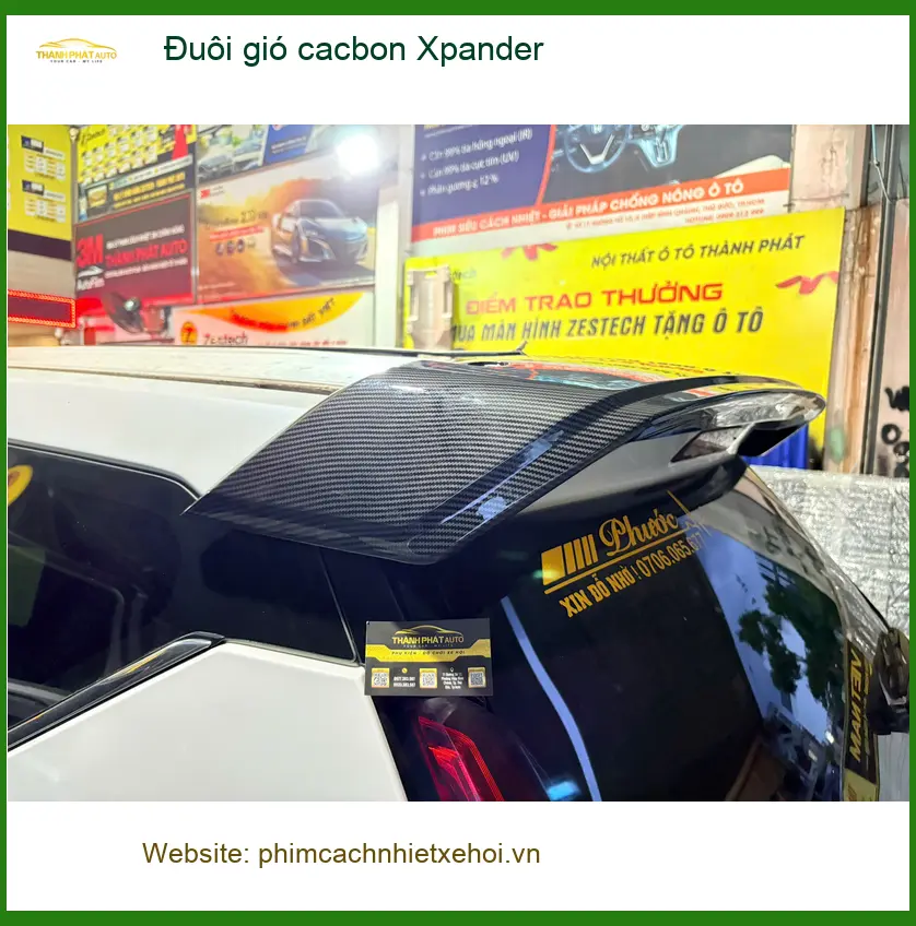 Anh Phước lắp đuôi gió cacbon cho Xpander tại Quận Bình Tân thêm vẻ thể thao