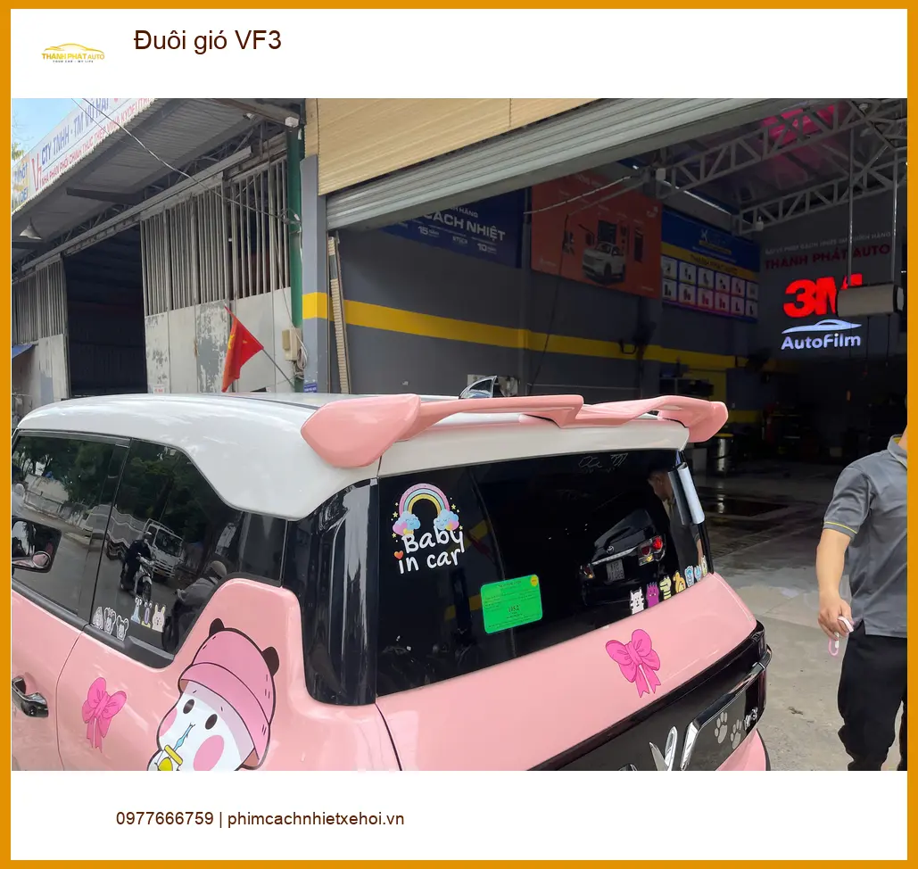 Anh Hoàng Nam lắp đuôi gió VinFast VF3 tại Nhà Bè để xe thể thao hơn ảnh thực tế 2