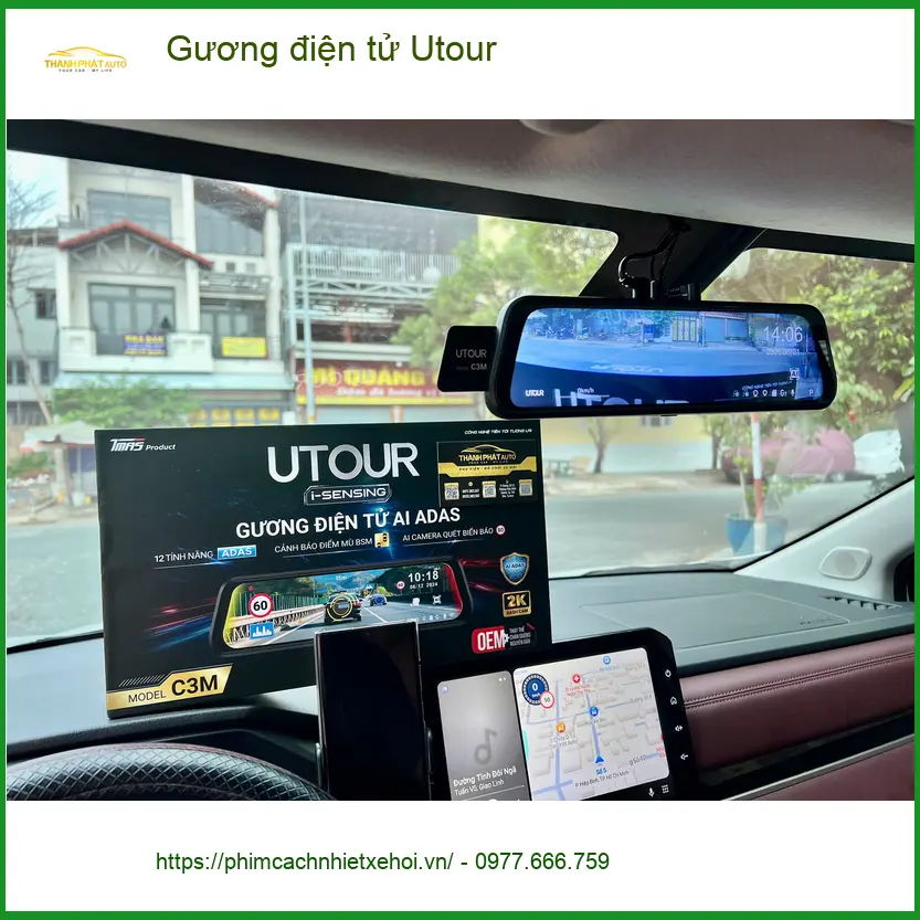 Anh Dũng lắp Gương điện tử Utour cho VinFast Lux A2.0 tại Hóc Môn ảnh thực tế 5