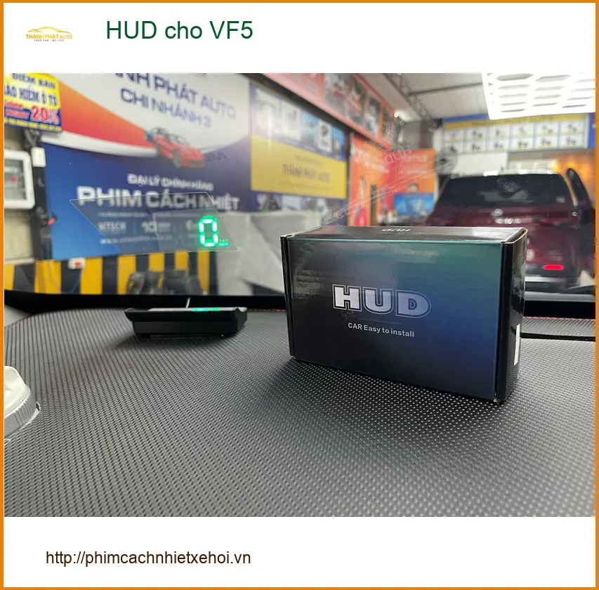 Chị Thanh lắp HUD cho VinFast VF5 uy tín, giá tốt tại Thủ Đức ảnh thực tế 4