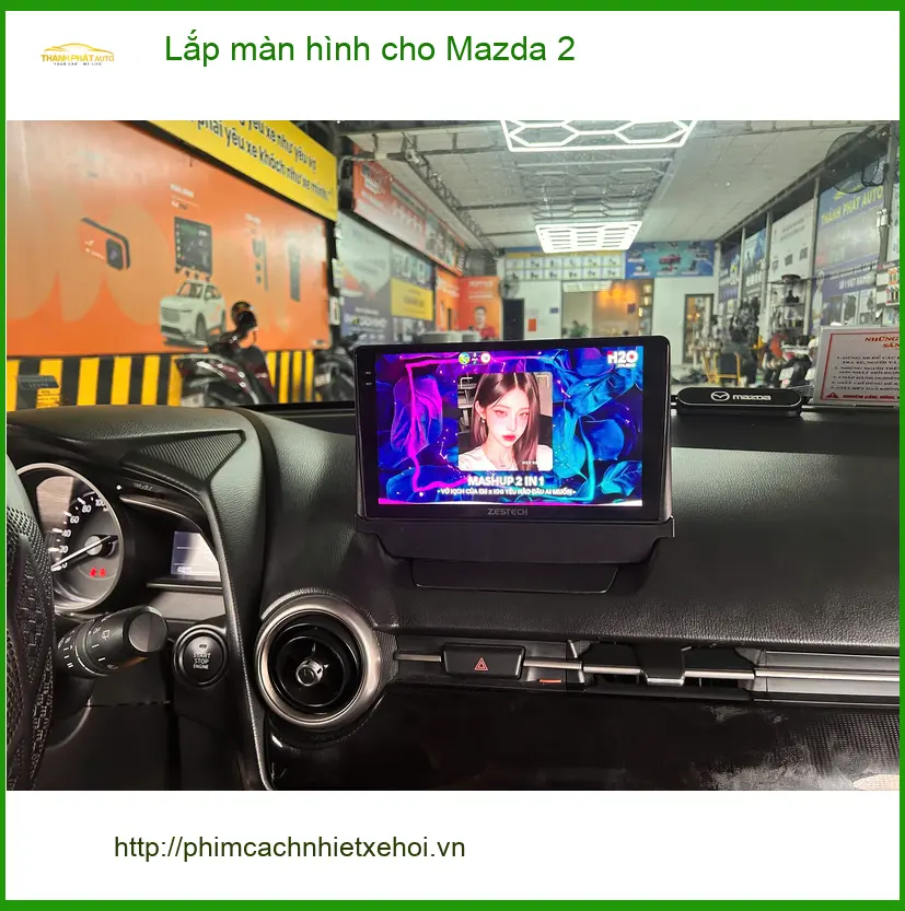 Anh Dũng lắp màn hình Android cho Mazda 2 tại Quận 1 để có nhiều tính năng hơn ảnh thực tế 3