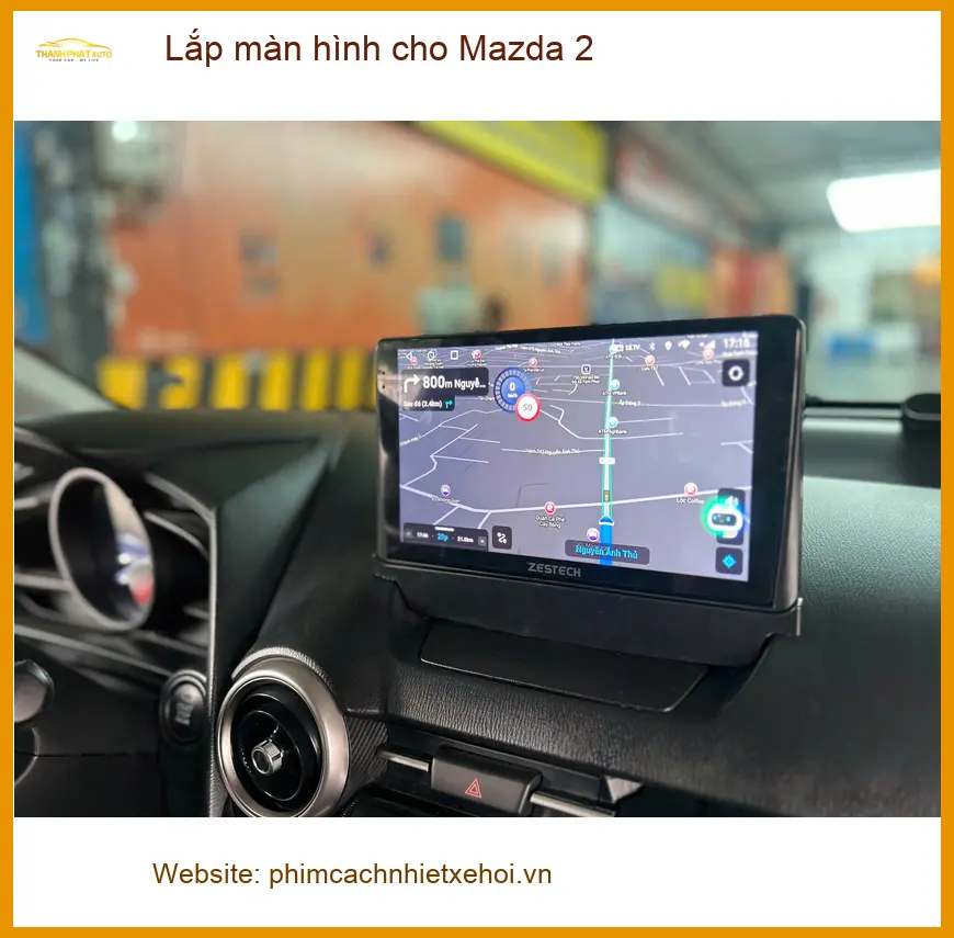 Anh Khang lắp màn hình Android cho Mazda 2 tại Quận 5 để tiện xem bản đồ và giải trí