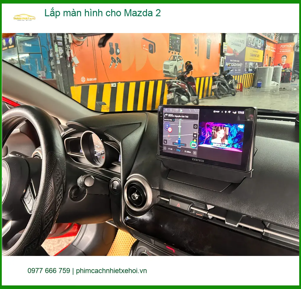 Chị Thanh lắp màn hình Android cho Mazda 2 tại Quận Thủ Đức để giải trí
